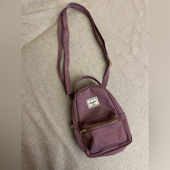 Herschel Supply Company Handbags - Herschel Nova Mini Crossbody
